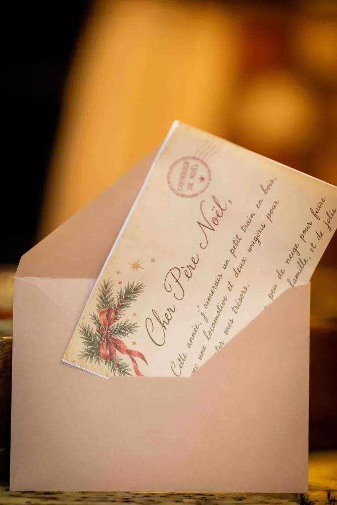 clair-pauline-photographe-Vosges-famille-mini-seance-noel-decors-noel-2026-saint-dié-des-vosges-gerardmer-anould-7